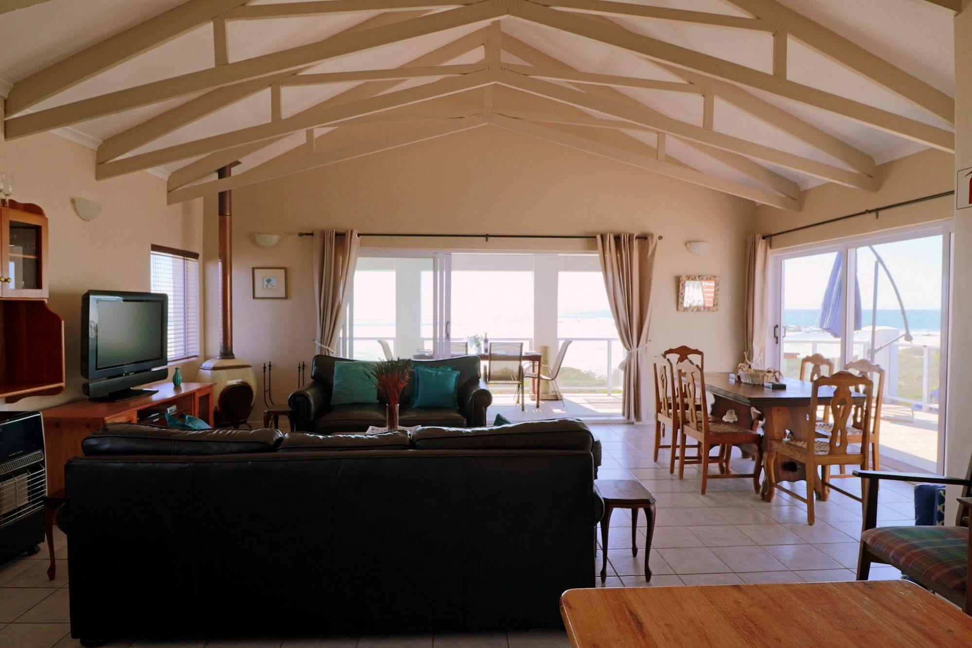 Baywatch Guest House Paternoster Exterior foto